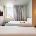 Ibis Budget Perigueux 2* 保拉扎克