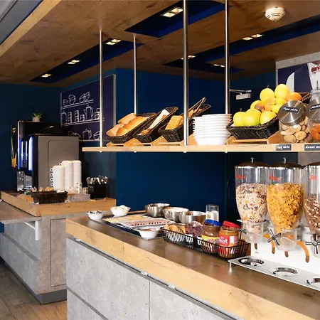 Отель Ibis Budget Perigueux Булазак