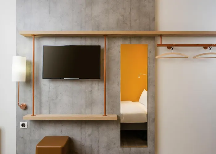 Ibis Budget Perigueux בולזאק